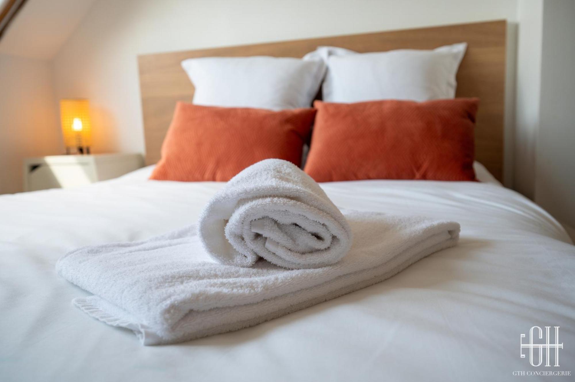 Le Qg Apartment Tours Luaran gambar