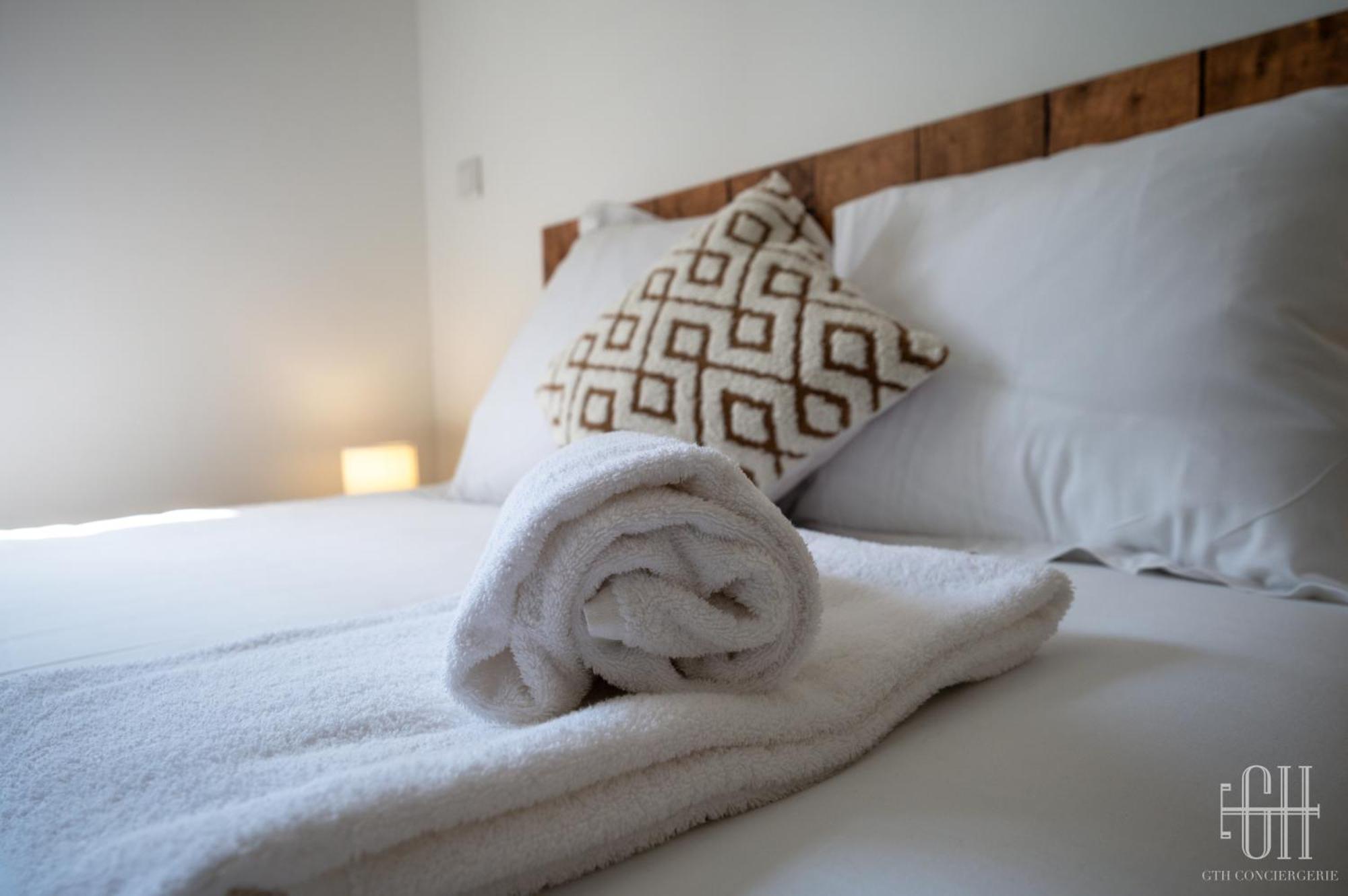 Le Qg Apartment Tours Luaran gambar